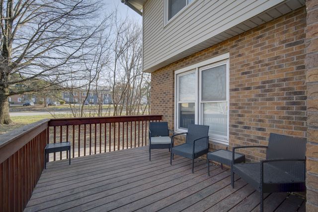 1224 NW 92nd Street, Clive, IA 50325