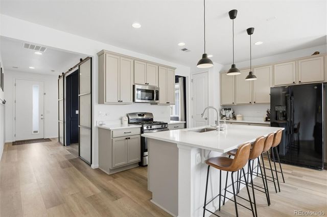 4085 Castle Vista Drive, Castle Rock, CO 80104