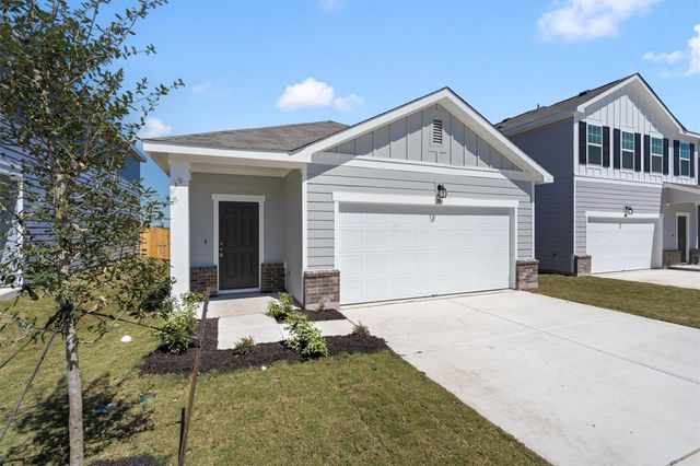 700 Gemsbok DR, Hutto, TX 78634