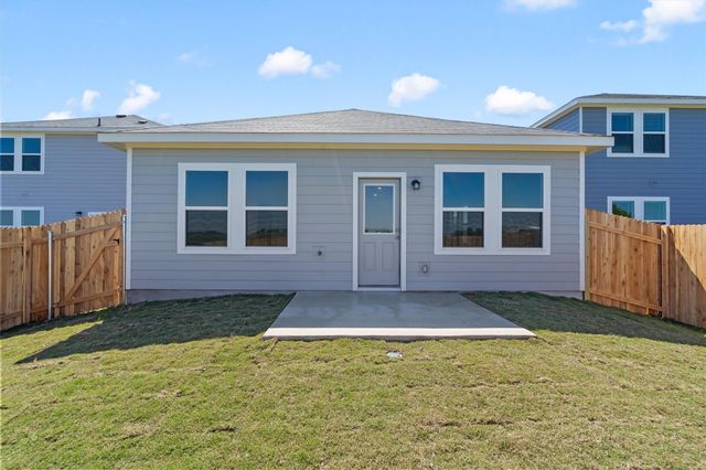 700 Gemsbok DR, Hutto, TX 78634