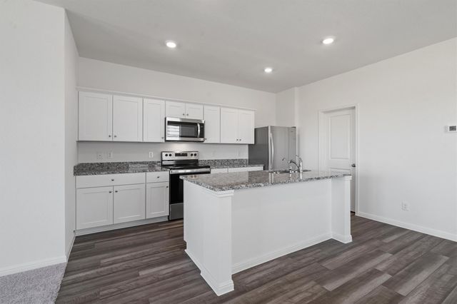700 Gemsbok DR, Hutto, TX 78634