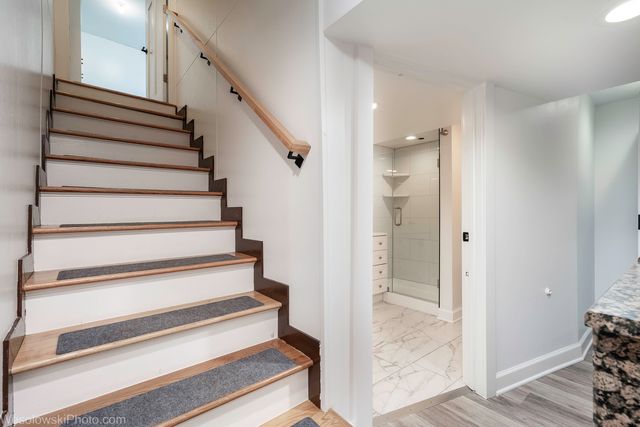 3318 N Oriole Avenue, Chicago, IL 60634