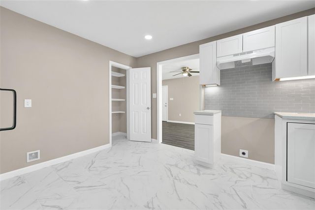 408 Speed Street, Wharton, TX 77488