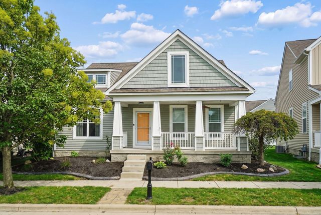 4444 Snowy Meadow Drive, Grove City, OH 43123