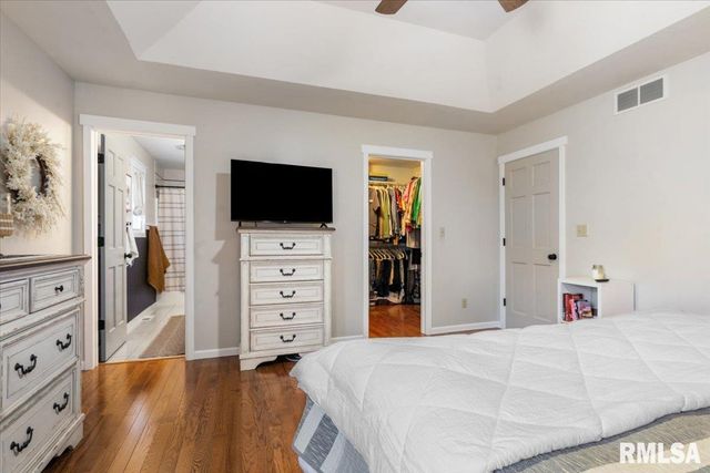 145 PARKWAY Drive, Chatham, IL 62629