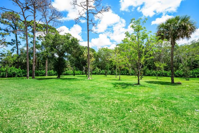 6602 NW 62nd Terrace, Parkland, FL 33067