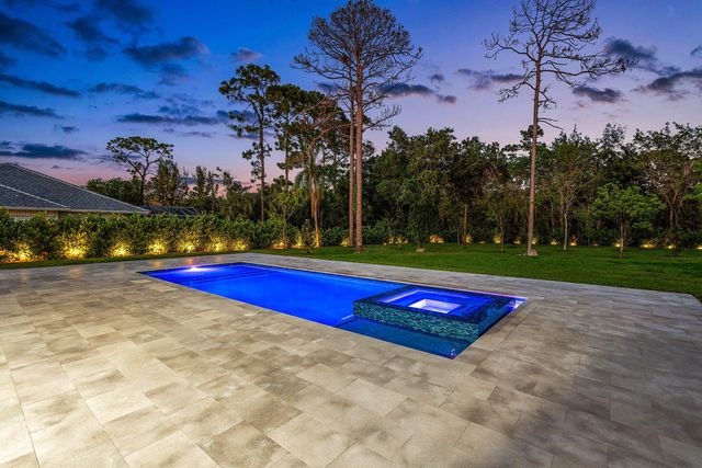 6602 NW 62nd Terrace, Parkland, FL 33067