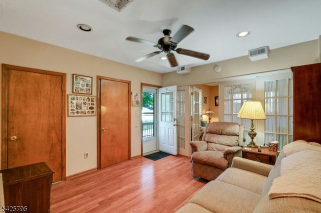 79 Dewitt Ave, Belleville Twp., NJ 07109