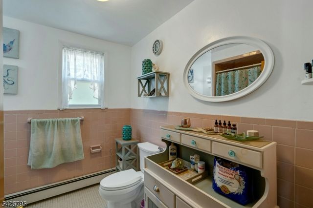 79 Dewitt Ave, Belleville Twp., NJ 07109