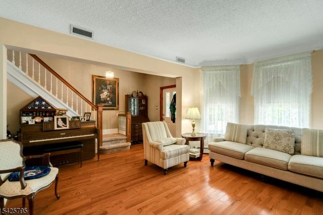 79 Dewitt Ave, Belleville Twp., NJ 07109