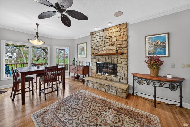 51801 Vance Vista Court, South Bend, IN 46628