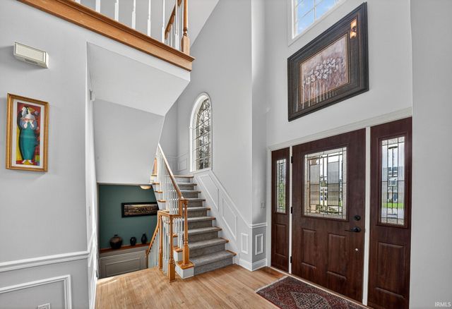 51801 Vance Vista Court, South Bend, IN 46628