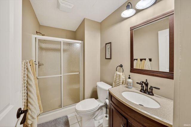 51801 Vance Vista Court, South Bend, IN 46628