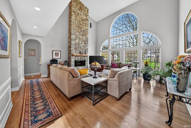 51801 Vance Vista Court, South Bend, IN 46628