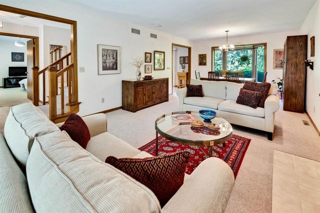 5110 Buffalo Trail, Madison, WI 53705