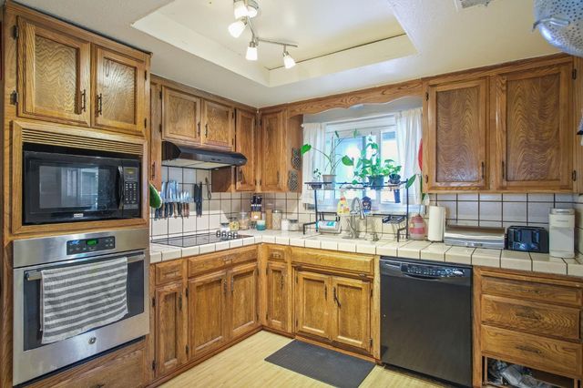 3221 Dublin Ave, Merced, CA 95340