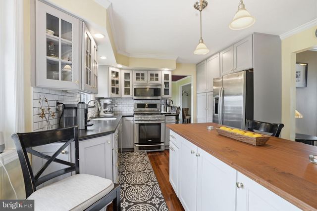 7825 CALVERT ST, Philadelphia, PA 19152
