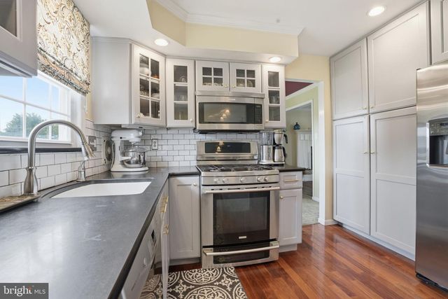 7825 CALVERT ST, Philadelphia, PA 19152