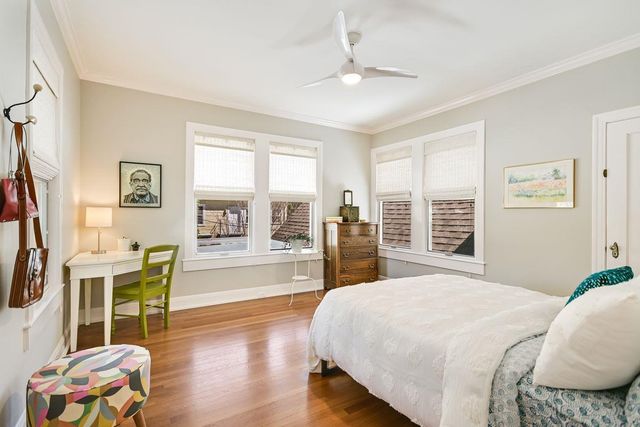 204 W 32nd ST, Austin, TX 78705