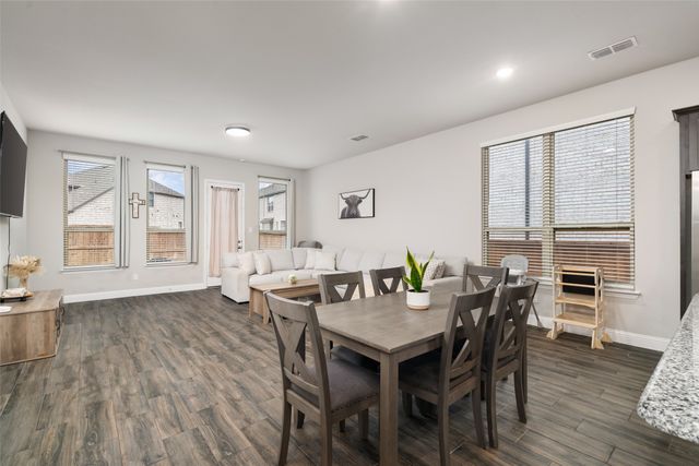 1213 Beach Boulevard, Sherman, TX 75090