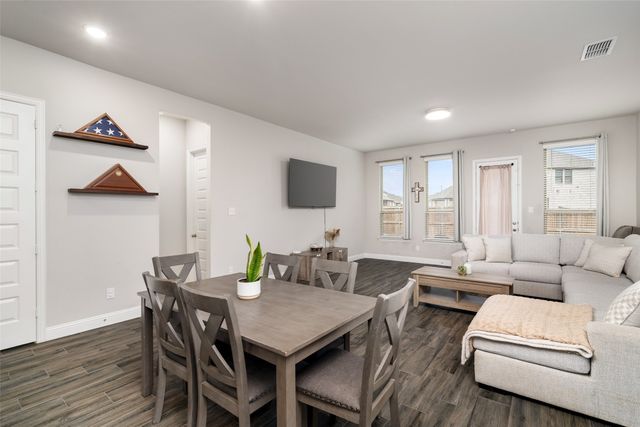 1213 Beach Boulevard, Sherman, TX 75090