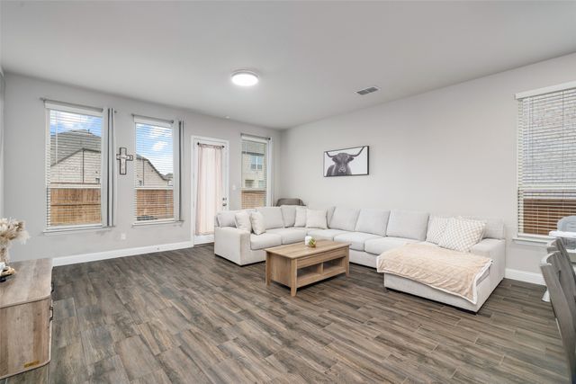 1213 Beach Boulevard, Sherman, TX 75090