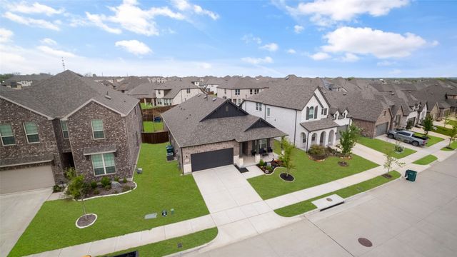 1213 Beach Boulevard, Sherman, TX 75090