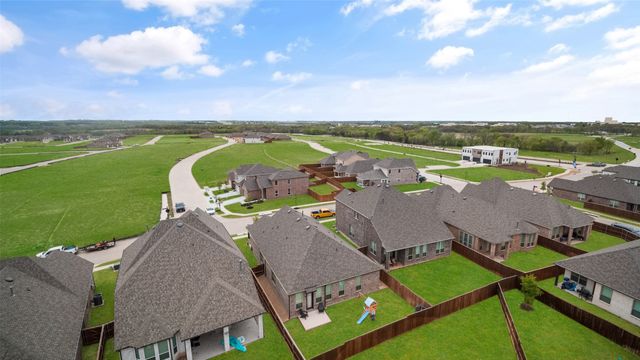 1213 Beach Boulevard, Sherman, TX 75090