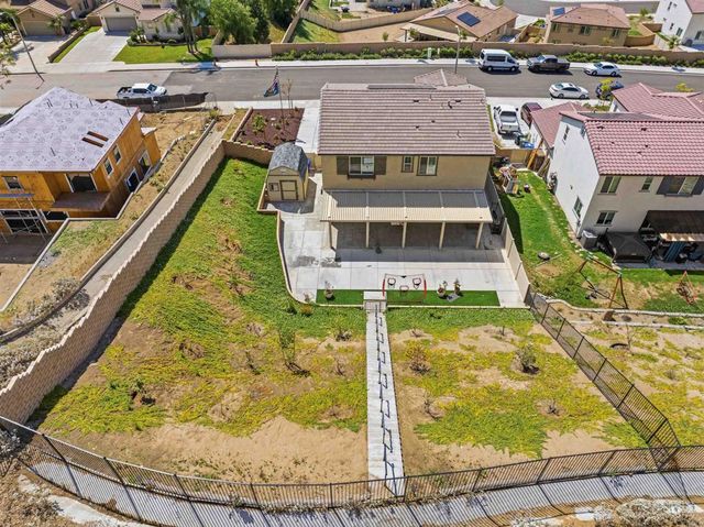 30012 Cabo Del Oeste, Highland, CA 92346