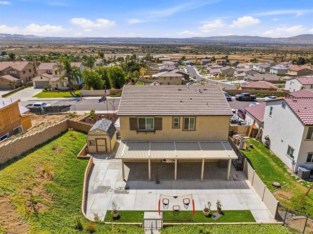30012 Cabo Del Oeste, Highland, CA 92346
