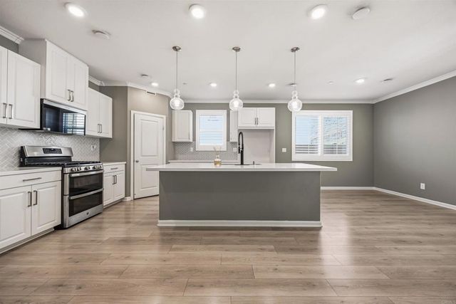 30012 Cabo Del Oeste, Highland, CA 92346