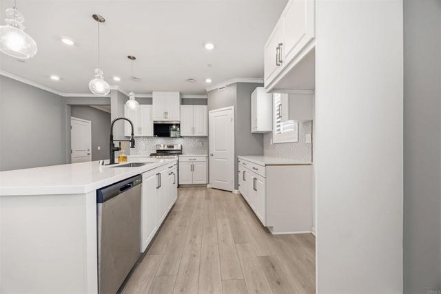 30012 Cabo Del Oeste, Highland, CA 92346