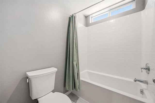 30012 Cabo Del Oeste, Highland, CA 92346