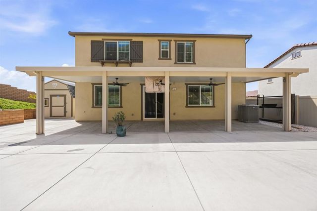 30012 Cabo Del Oeste, Highland, CA 92346