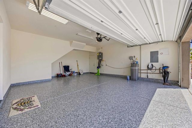 30012 Cabo Del Oeste, Highland, CA 92346