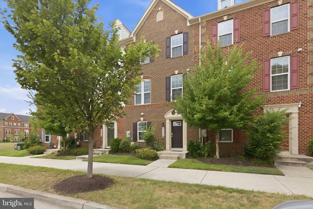 8206 GREENBELT STATION PKWY, Greenbelt, MD 20770