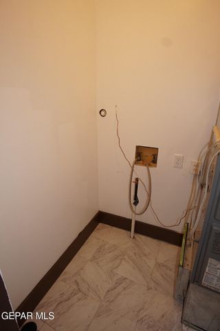 2919 Frankfort Avenue, El Paso, TX 79930