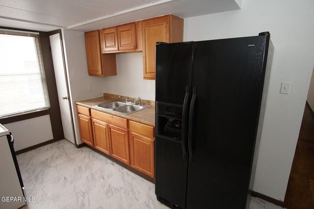 2919 Frankfort Avenue, El Paso, TX 79930