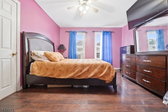 32 Martin Luther King Jr B, Newark City, NJ 07104