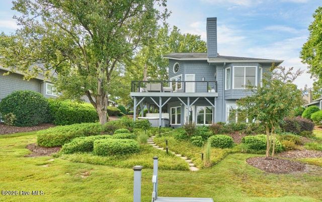 4 Westlake Pointe Drive, Pinehurst, NC 28374