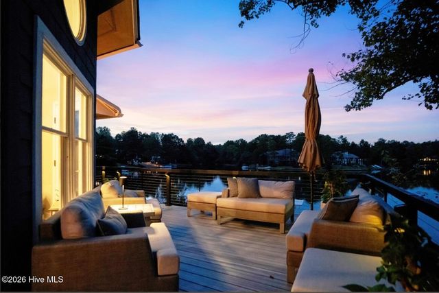 4 Westlake Pointe Drive, Pinehurst, NC 28374