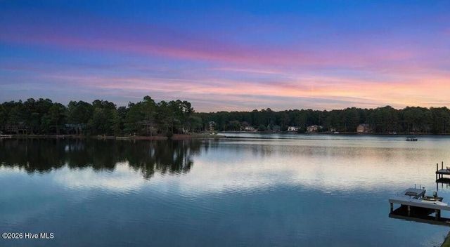 4 Westlake Pointe Drive, Pinehurst, NC 28374