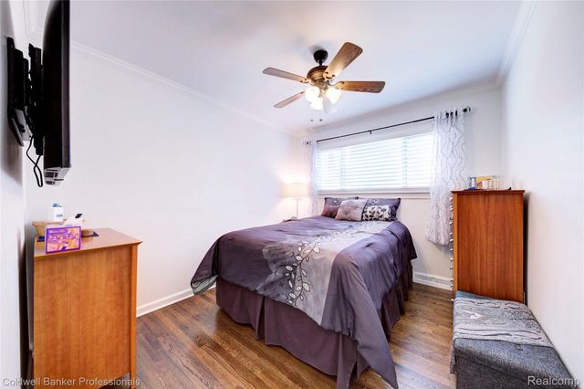 702 Woodlawn Avenue, Royal Oak, MI 48073