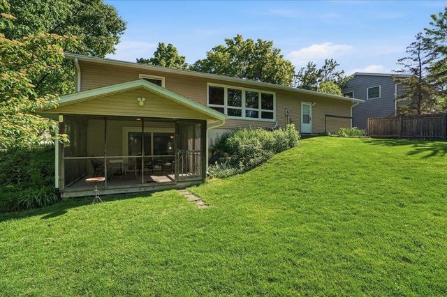 5101 Retana Drive, Madison, WI 53714