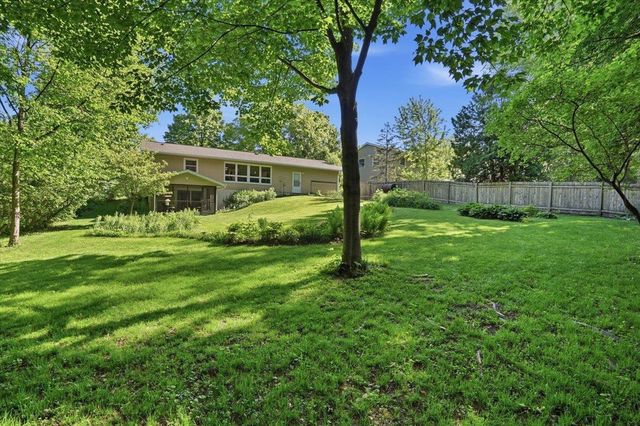 5101 Retana Drive, Madison, WI 53714