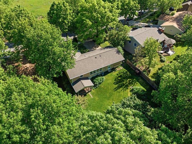 5101 Retana Drive, Madison, WI 53714