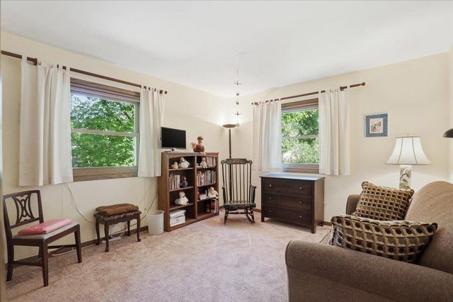 5101 Retana Drive, Madison, WI 53714