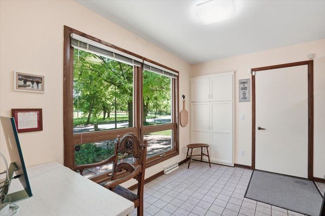 5101 Retana Drive, Madison, WI 53714