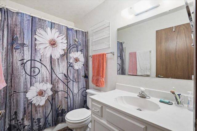 5101 Retana Drive, Madison, WI 53714