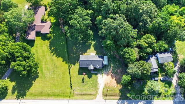 221 S Potter Road, Lancaster, SC 29720